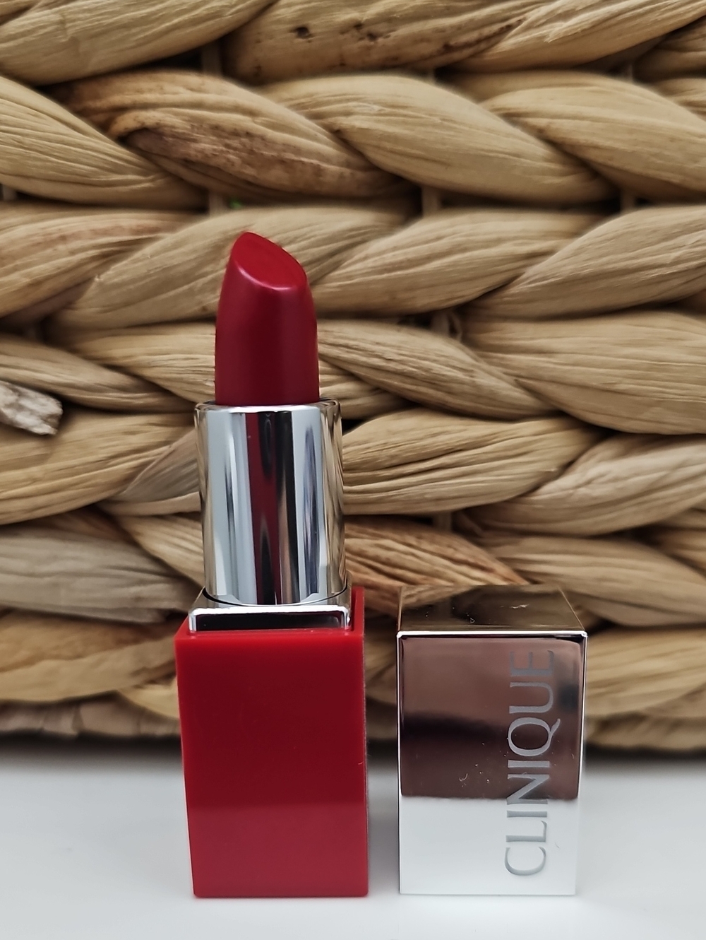 Clinique Red Lipstick~ Cherry Pop